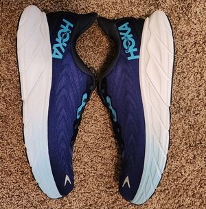 Men’s HOKA Arahi 6 Running Shoes – Size 11.5 – Brand New in Box